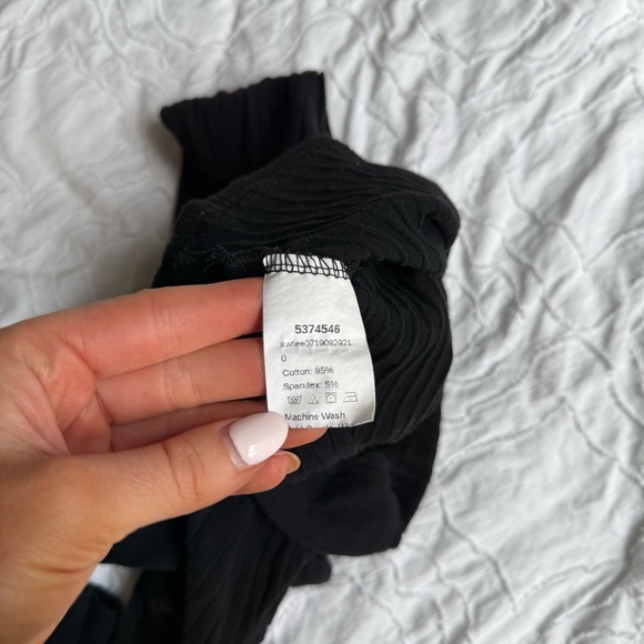 SHEIN Black Long Sleeve Tie Front Cropped Turtleneck Ribbed - Picture 7 of 8